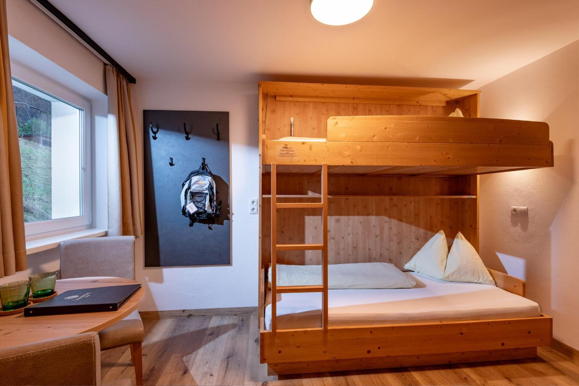 Das Sonnleiten Ski- Und Motorradhotel Bruck Im Zillertal Bruck am Ziller Bagian luar foto