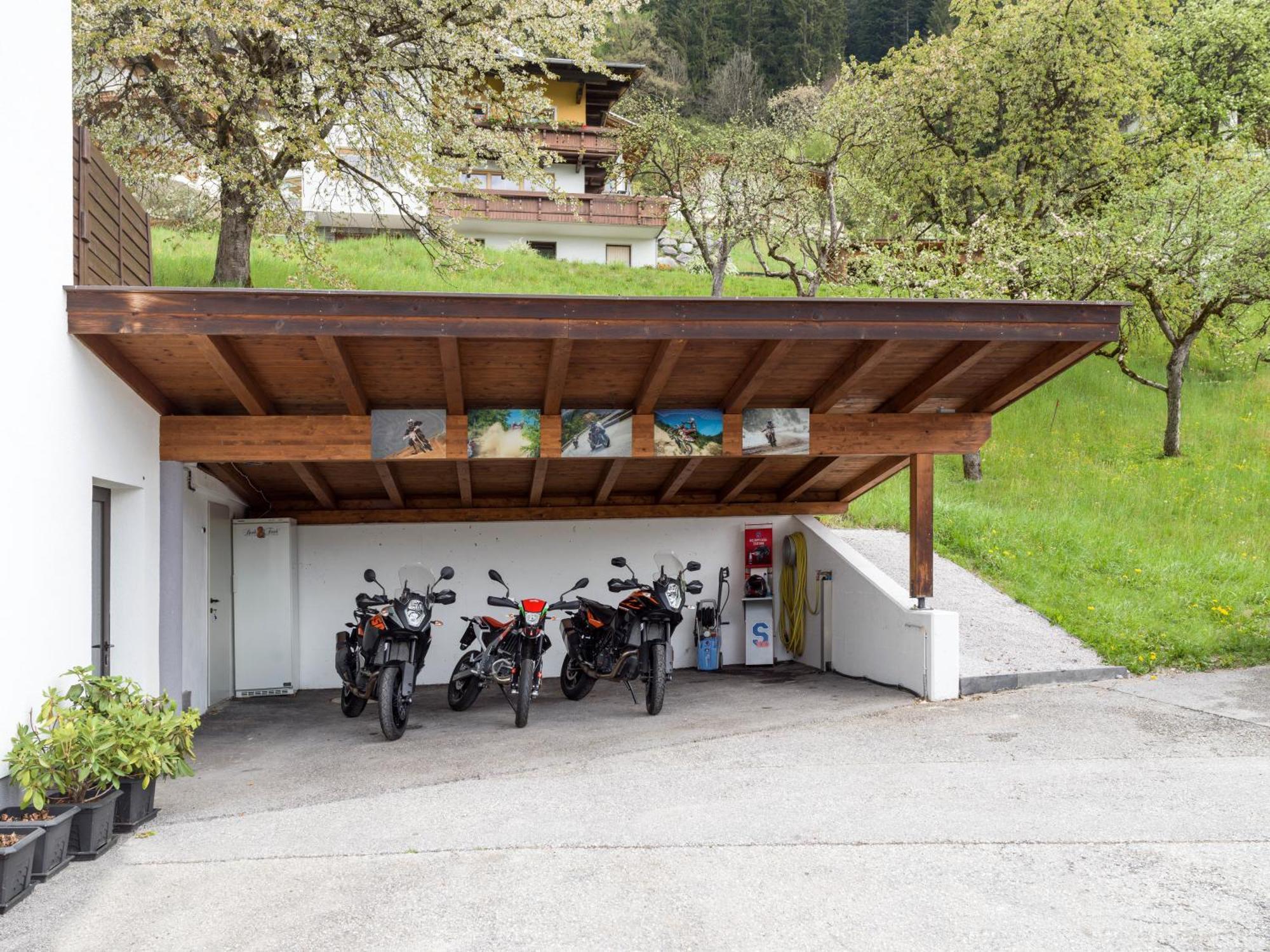 Das Sonnleiten Ski- Und Motorradhotel Bruck Im Zillertal Bruck am Ziller Bagian luar foto