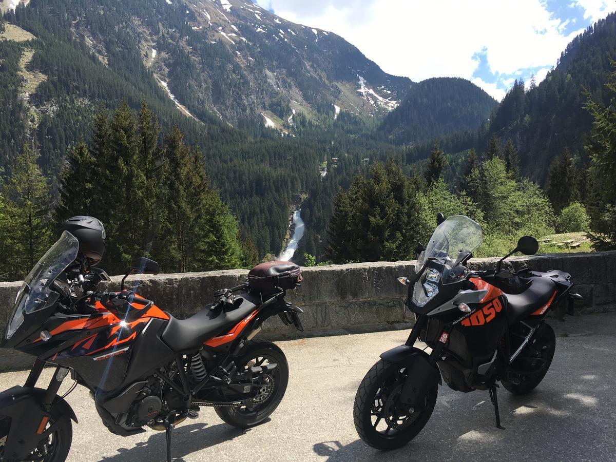 Das Sonnleiten Ski- Und Motorradhotel Bruck Im Zillertal Bruck am Ziller Bagian luar foto